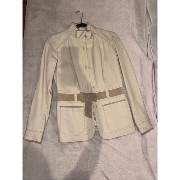 MODA INTERNATIONAL cream leather jacket with bow and pockets size XS